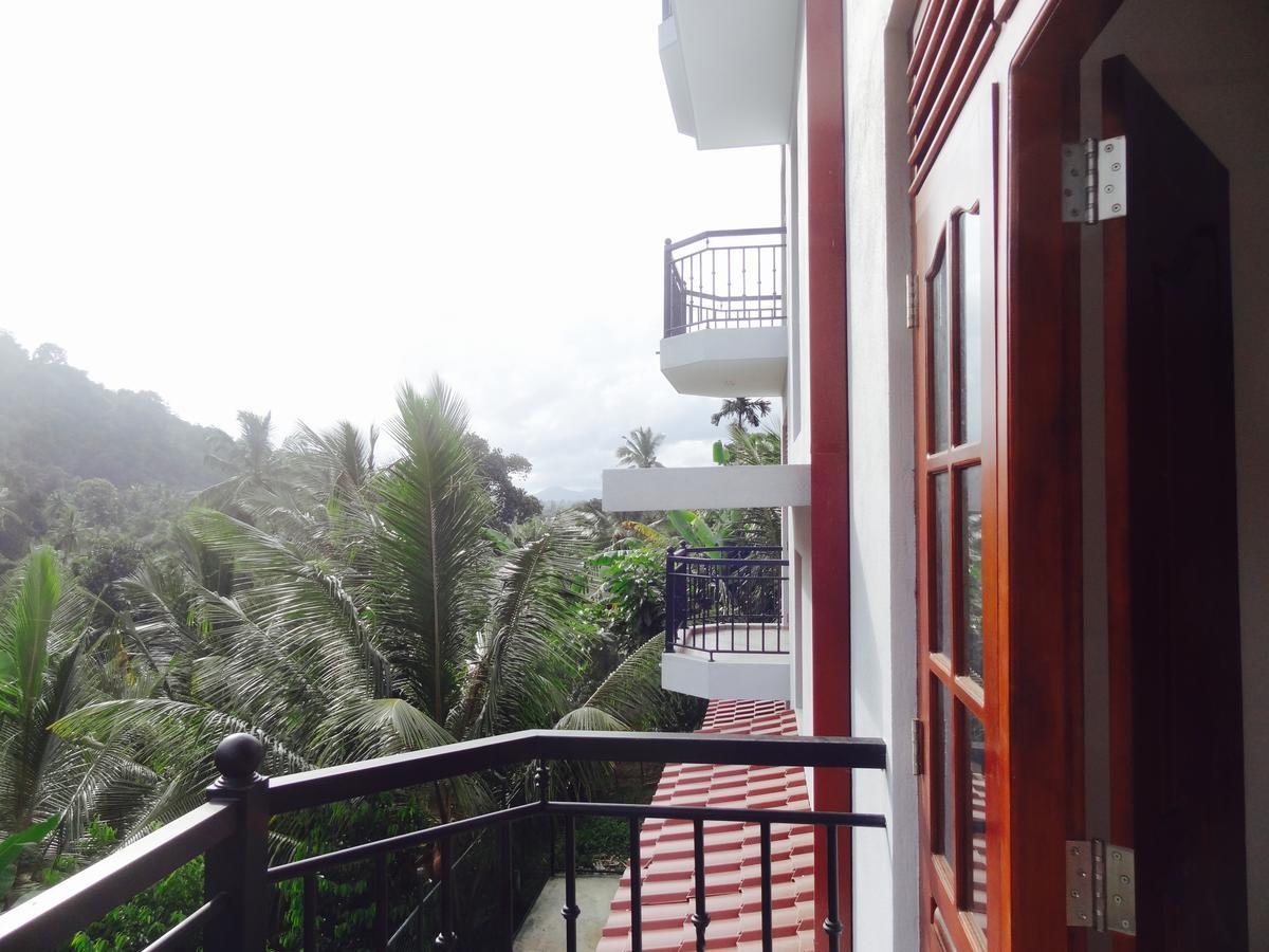 Slightly Chilled Forest Villa Sirimalwatta Exterior photo