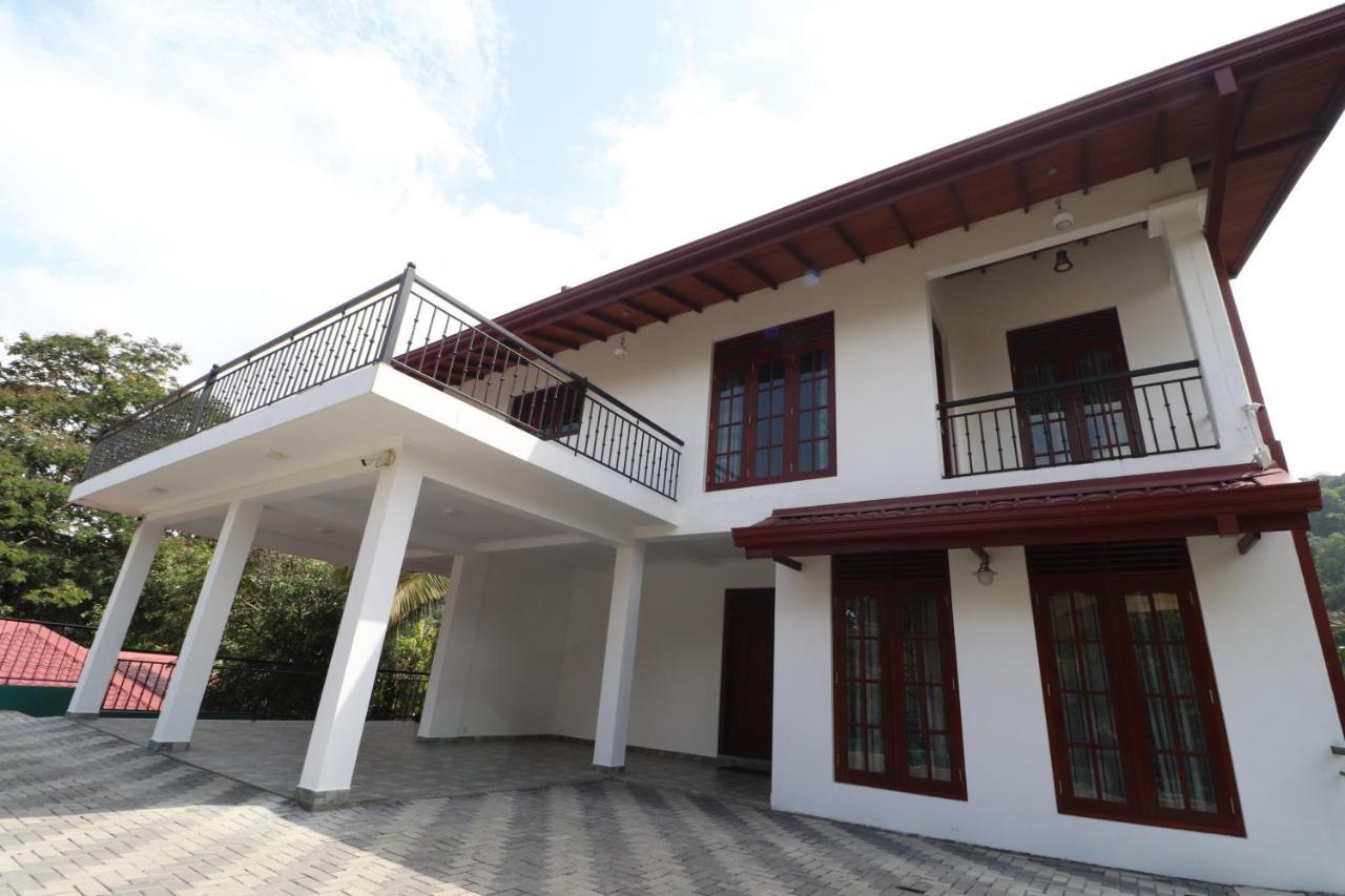 Slightly Chilled Forest Villa Sirimalwatta Exterior photo
