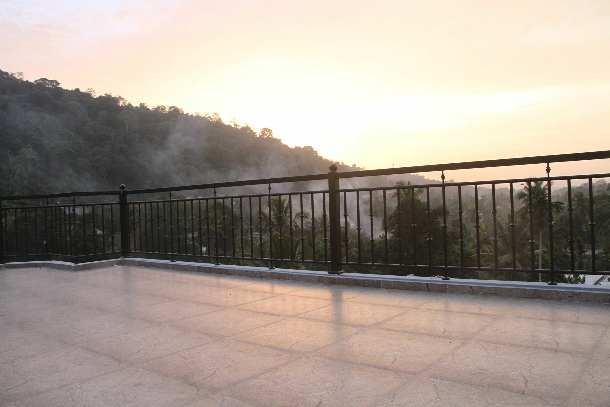 Slightly Chilled Forest Villa Sirimalwatta Exterior photo